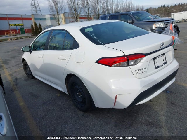 5YFBPMBE2MP270928 Toyota COROLLA LE