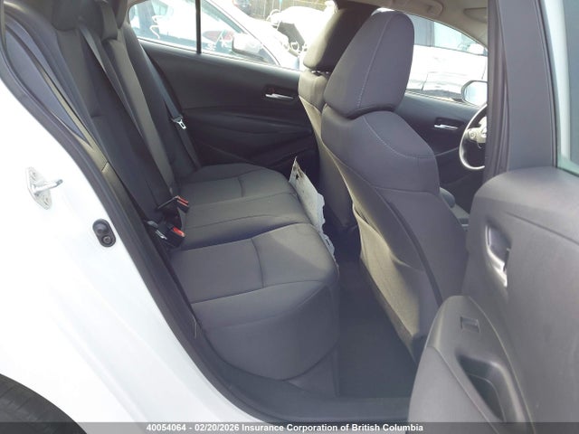 5YFBPMBE2MP270928 Toyota COROLLA LE