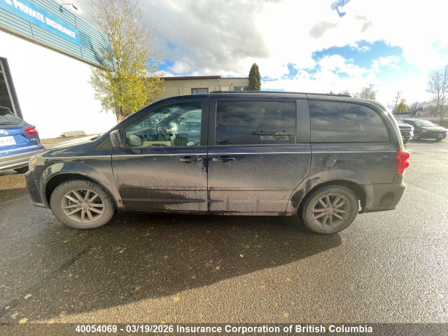 40054069 :رقم المزاد ، 2C4RDGEG3ER463337 vin ، 2014 Dodge Grand Caravan R/t مزاد بيع