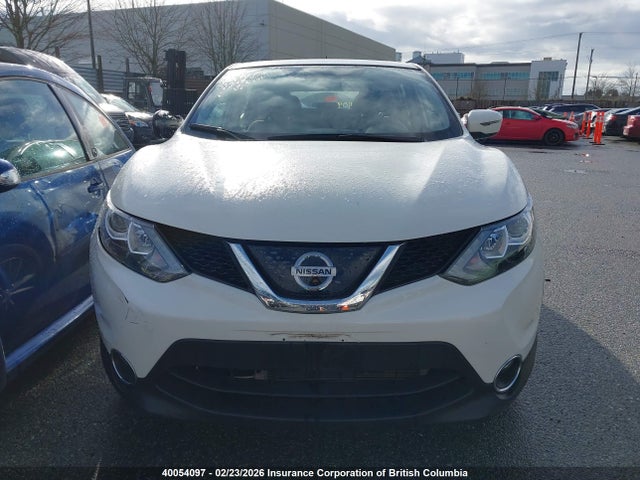 JN1BJ1CRXJW280825 Nissan Qashqai S/sl/sv