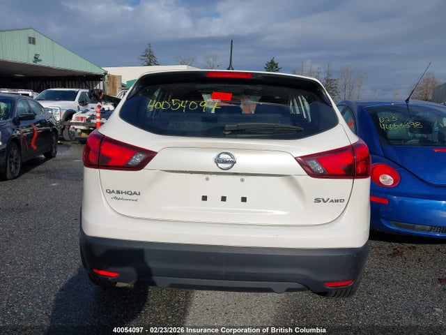 JN1BJ1CRXJW280825 Nissan Qashqai S/sl/sv