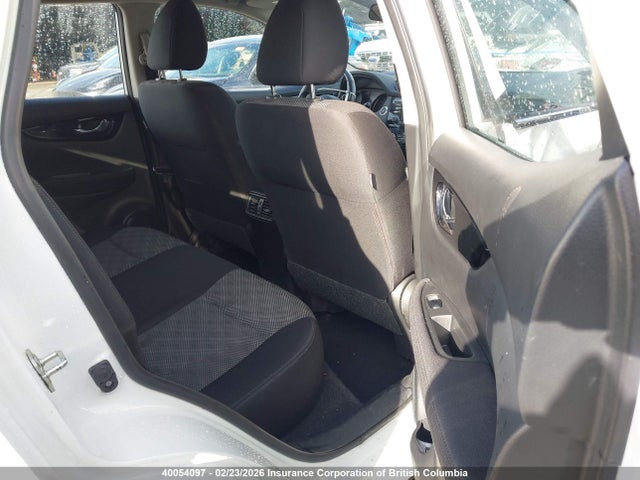 JN1BJ1CRXJW280825 Nissan Qashqai S/sl/sv