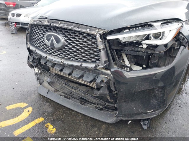 3PCAJ5M3XKF134327 Infiniti Qx50 Essential/pure