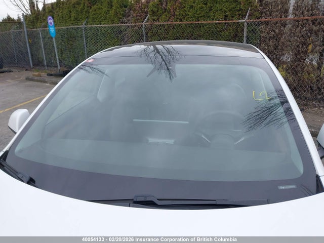 5YJ3E1EA9MF015982 Tesla MODEL 3