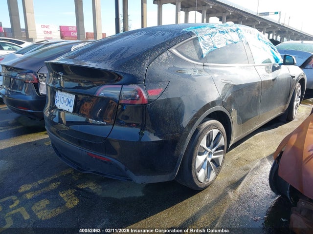 Продажа на аукционе авто 2024 Tesla Model Y, vin: 7SAYGDEE3RF989925, номер лота: 40052463