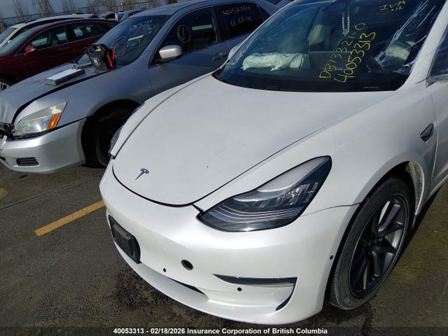 5YJ3E1EA4LF715536 Tesla MODEL 3