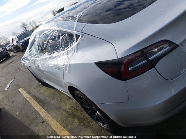 5YJ3E1EA4LF715536 Tesla MODEL 3