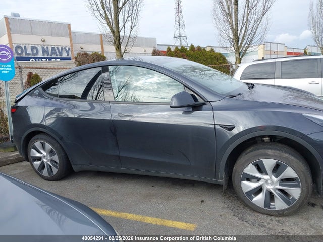 7SAYGDED3RF051317 Tesla Model Y