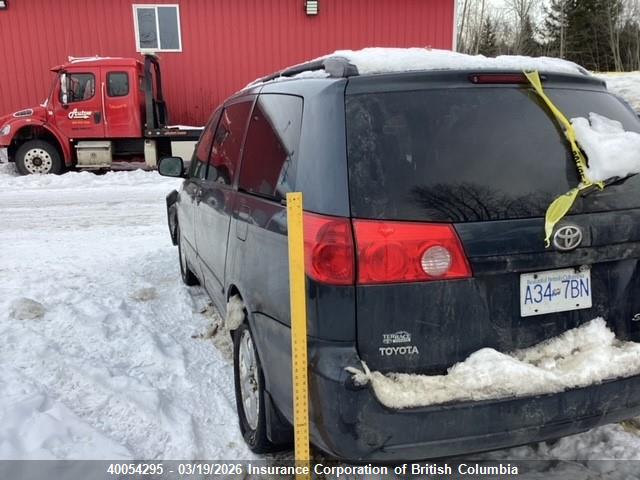 40054295 :رقم المزاد ، 5TDBA29C66S076407 vin ، 2006 Toyota Sienna Ce مزاد بيع