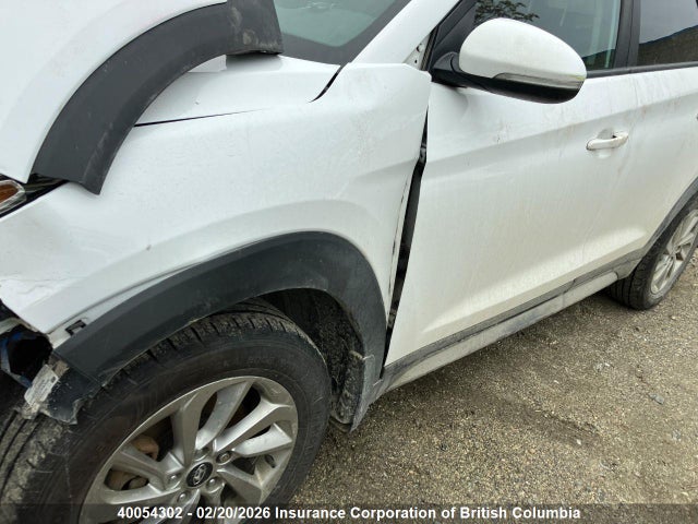 KM8J3CA46HU522775 Hyundai Tucson Limited/sport And Eco/se