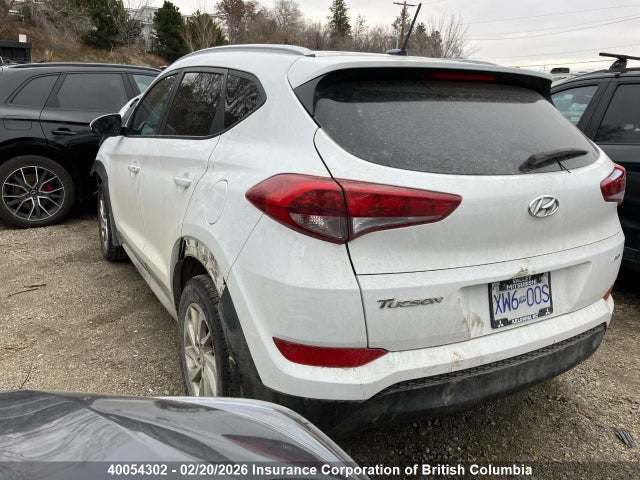 KM8J3CA46HU522775 Hyundai Tucson Limited/sport And Eco/se