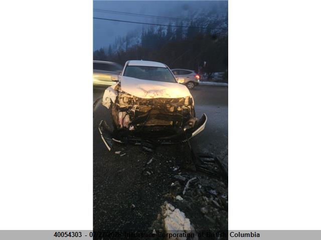 5N1AT2MV9JC825477 Nissan Rogue