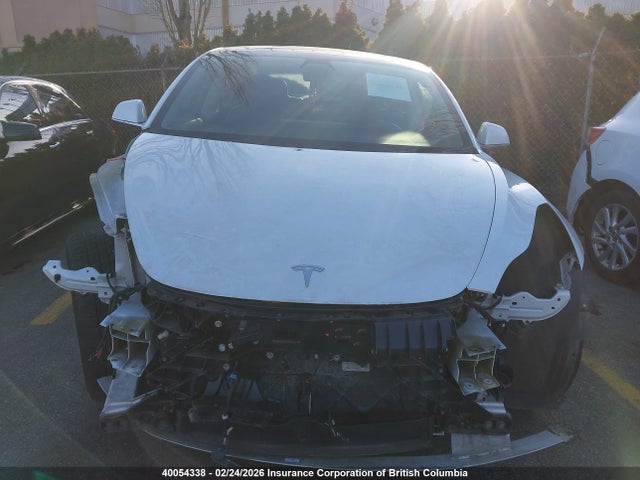 5YJ3E1EA3LF609465 Tesla MODEL 3