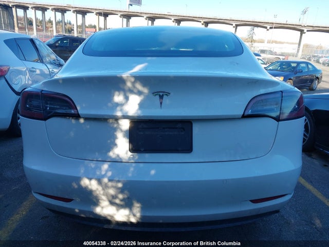 5YJ3E1EA3LF609465 Tesla MODEL 3