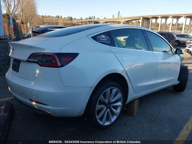 5YJ3E1EA3LF609465 Tesla MODEL 3
