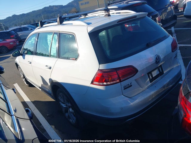 3VWM17AU1JM755162 Volkswagen Golf Alltrack S/se
