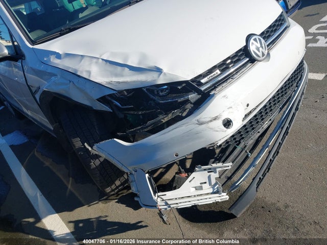 3VWM17AU1JM755162 Volkswagen Golf Alltrack S/se