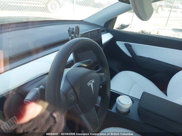 7SAYGDEF4NF409486 Tesla Model Y
