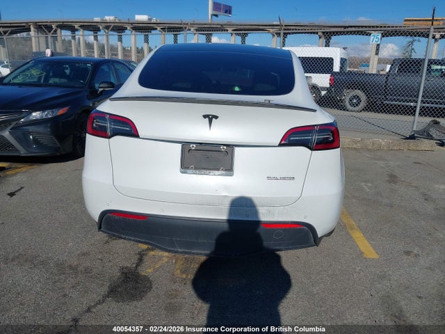 7SAYGDEF4NF409486 Tesla Model Y