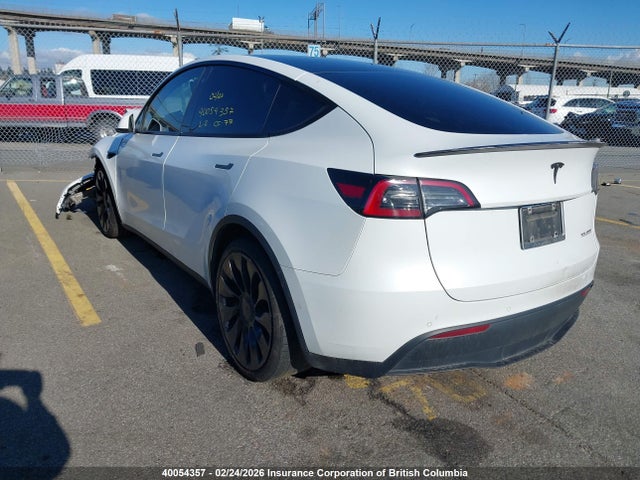 7SAYGDEF4NF409486 Tesla Model Y