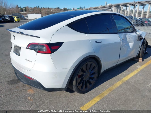 7SAYGDEF4NF409486 Tesla Model Y