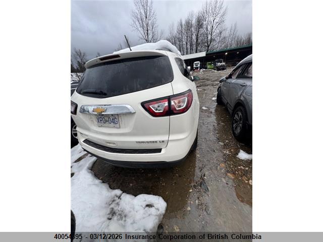 40054395 :رقم المزاد ، 1GNKVFED4FJ251879 vin ، 2015 Chevrolet Traverse Ls مزاد بيع