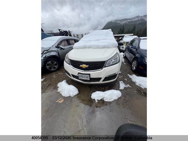 40054395 :رقم المزاد ، 1GNKVFED4FJ251879 vin ، 2015 Chevrolet Traverse Ls مزاد بيع