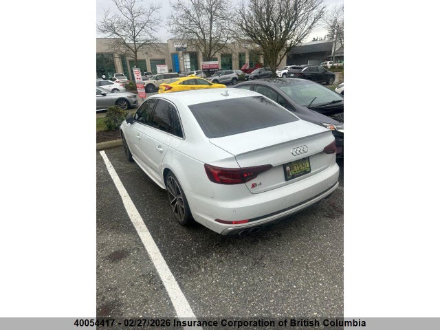 WAUC4AF49JA027370 Audi S4