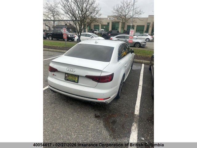 WAUC4AF49JA027370 Audi S4