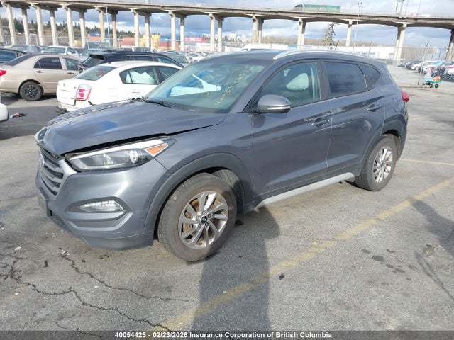 KM8J3CA42HU454460 Hyundai Tucson Limited/sport And Eco/se