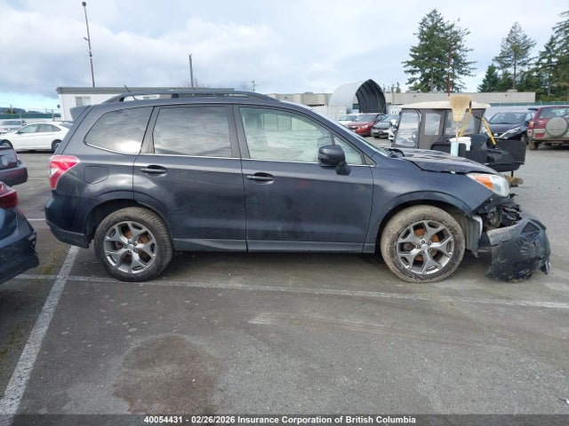 Subaru Forester 2.5i Touring 2015 JF2SJCTC2FH427916 Image 13
