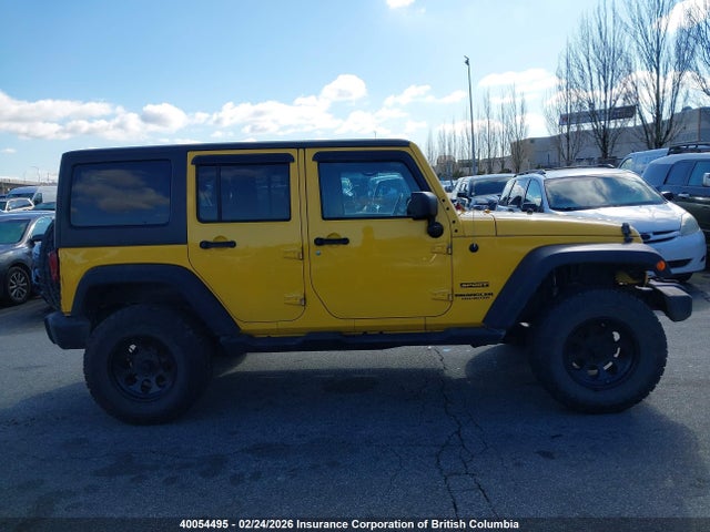 1C4BJWDG3FL583770 Jeep Wrangler Unlimited Sport