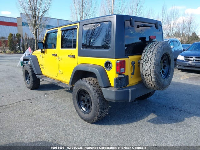 1C4BJWDG3FL583770 Jeep Wrangler Unlimited Sport
