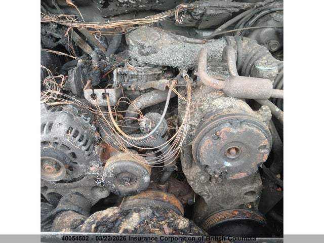 40054502 :رقم المزاد ، 1GNDT13W0Y2270304 vin ، 2000 Chevrolet Blazer مزاد بيع