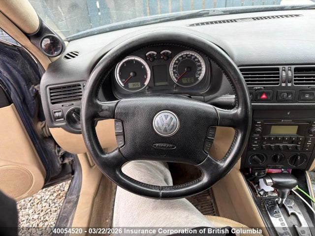 40054520 :رقم المزاد ، 3VWSR69M84M021217 vin ، 2004 Volkswagen Jetta مزاد بيع