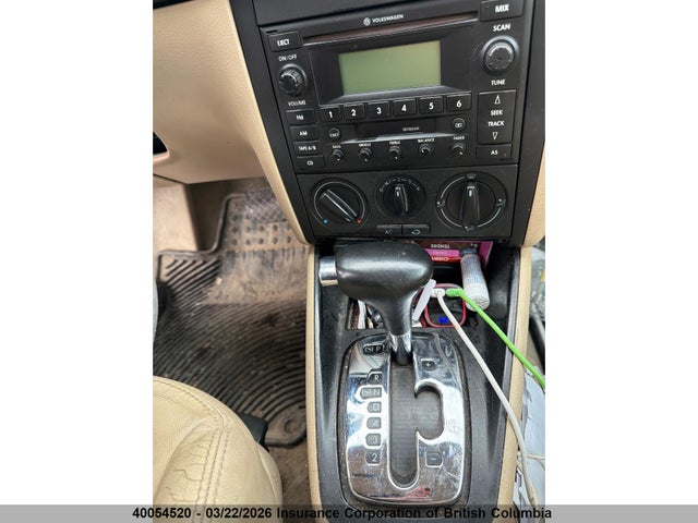 40054520 :رقم المزاد ، 3VWSR69M84M021217 vin ، 2004 Volkswagen Jetta مزاد بيع