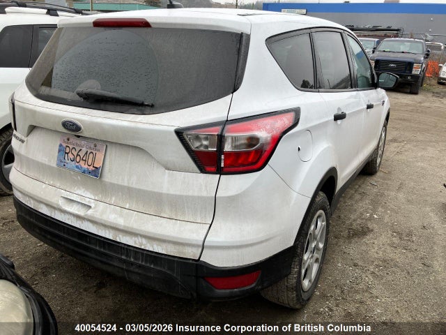 2017 Ford Escape S მანქანა იყიდება აუქციონზე, vin: 1FMCU0F77HUD70013, აუქციონის ნომერი: 40054524