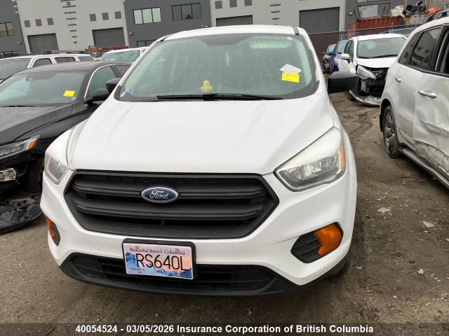 2017 Ford Escape S მანქანა იყიდება აუქციონზე, vin: 1FMCU0F77HUD70013, აუქციონის ნომერი: 40054524