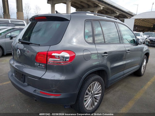 WVGJV7AX7FW588782 Volkswagen Tiguan S/se/sel/r-line