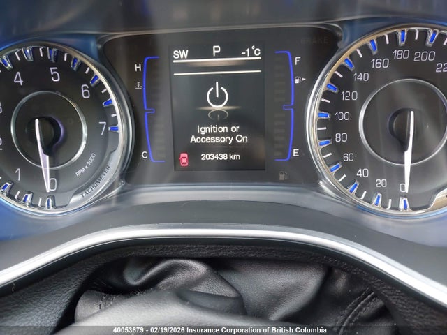 Chrysler 200 LX 2015 1C3CCCFBXFN729704 Image 16