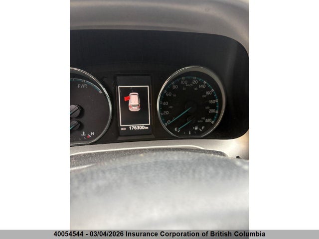 Toyota RAV4 2018 JTMRJREV3JD199682 Image 14
