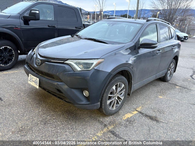 Toyota RAV4 2018 JTMRJREV3JD199682 Image 2