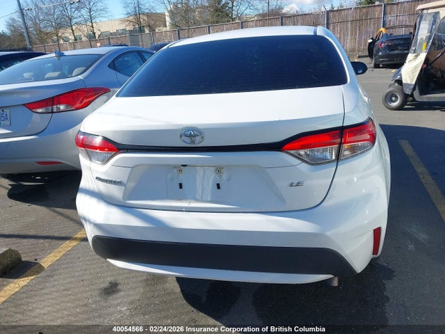5YFBPMBE9MP222813 Toyota COROLLA LE
