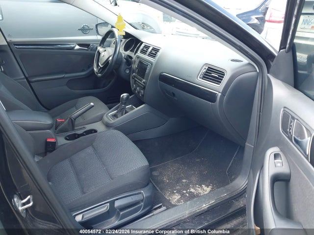 3VWD67AJ0GM391526 Volkswagen Jetta