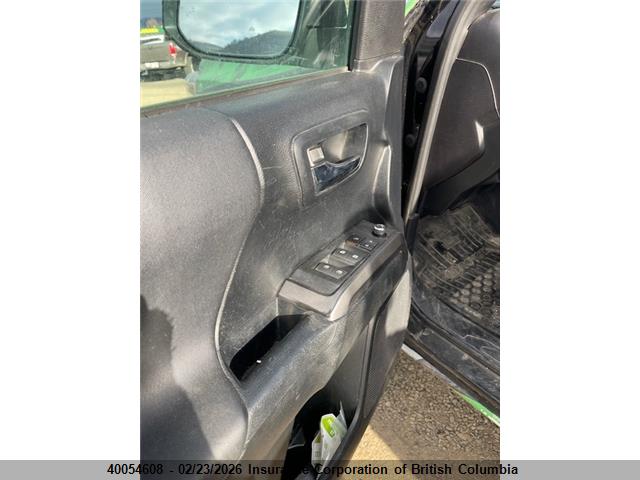 5TFCZ5AN5GX017940 Toyota Tacoma Trd Sport