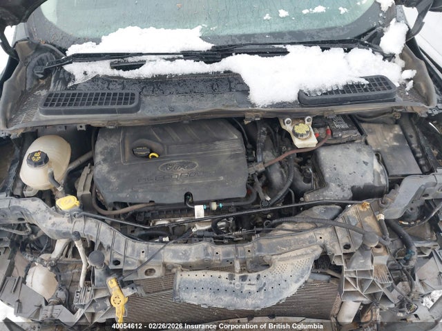 1FMCU9GD6JUD52777 Ford ESCAPE SE