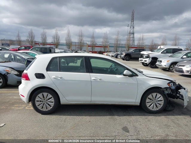 3VWG57AU2MM013875 Volkswagen Golf
