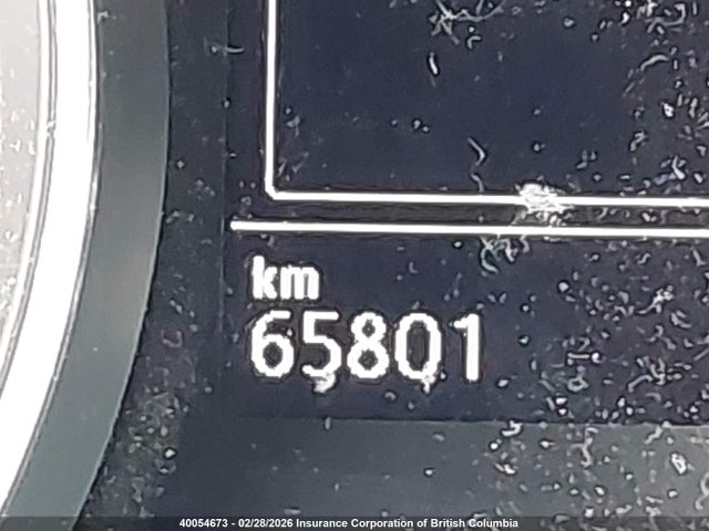 3VWG57AU2MM013875 Volkswagen Golf