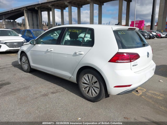 3VWG57AU2MM013875 Volkswagen Golf