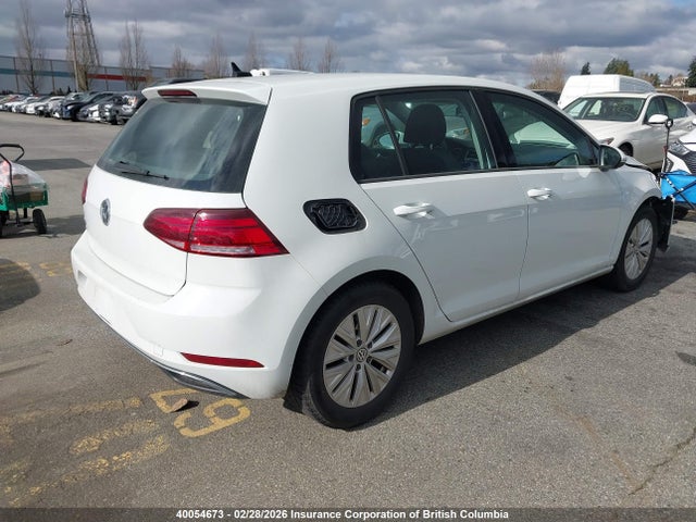3VWG57AU2MM013875 Volkswagen Golf